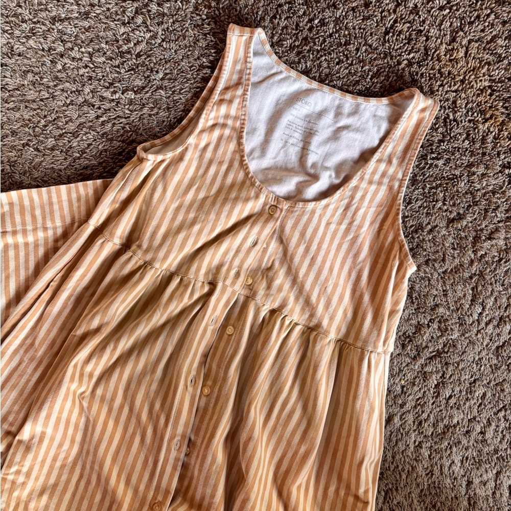 Storq Striped Tan and White Top